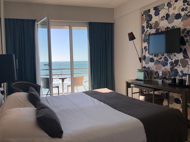 chambre vue mer hotel Les Roches Noires Les Sables d'Olonne